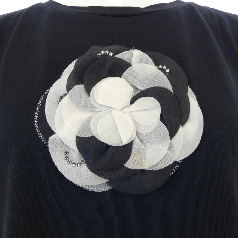 Áo phông CHANEL P64979V60901 632083