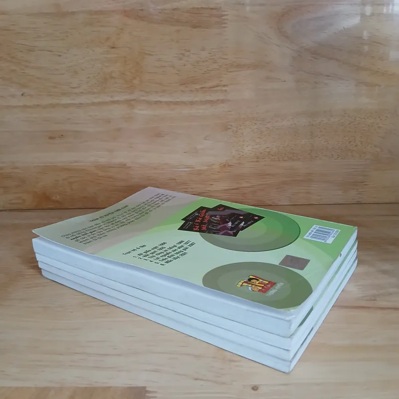 Không Thể Sống Thiếu Bóng Đá (Bộ 4 Tập) - Lev Davydychev 601376