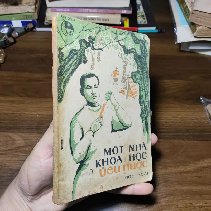 Một Nhà Khoa Học Yêu Nước - Đức Hoài 1021290