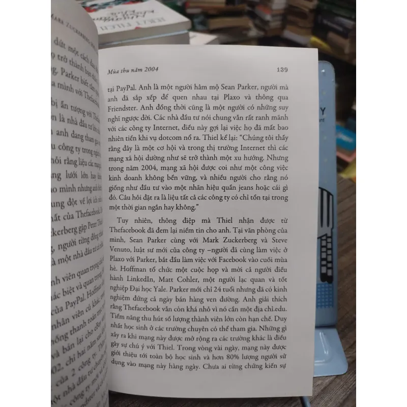 Sách: Hiệu ứng Facebook và cuộc cách mạng toàn cầu của mạng xã hội 607329