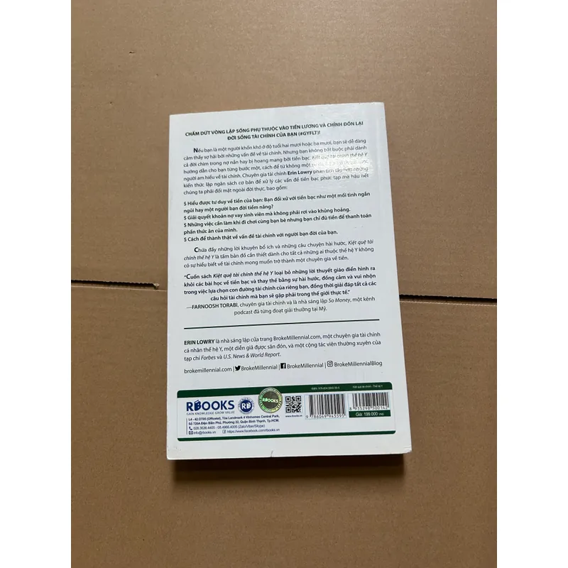 Kiệt quệ tài chính thế hệ Y - Erin Lowry 736729
