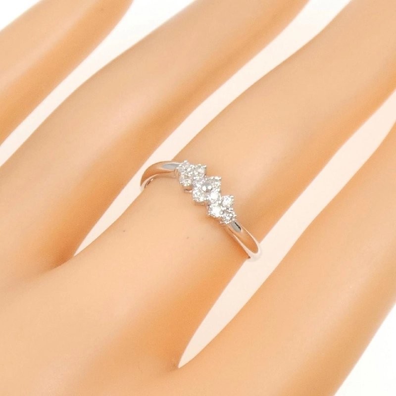 Nhẫn kim cương K18WG 0.20CT 667961