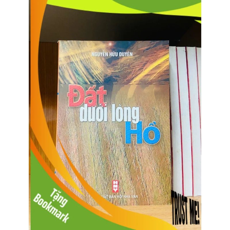 (TẶNG BOOKMARK) Đất dưới lòng Hồ - Nguyễn Hữu Duyên - VĂN HỌC - RBK2911-247 942627