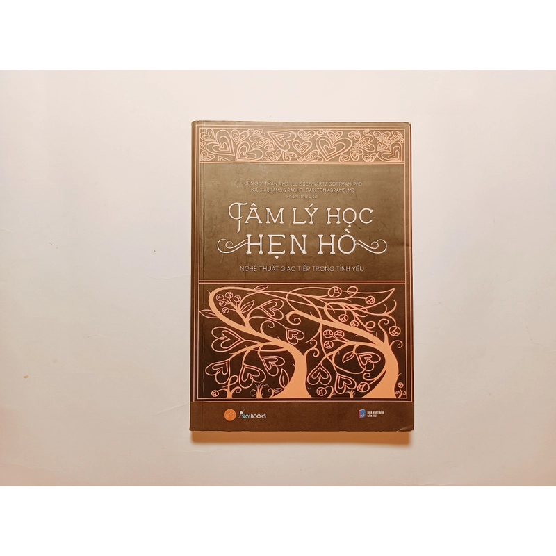 Tâm Lý Học Hẹn Hò - Nghệ Thuật Giao Tiếp Trong Tình Yêu

 461225