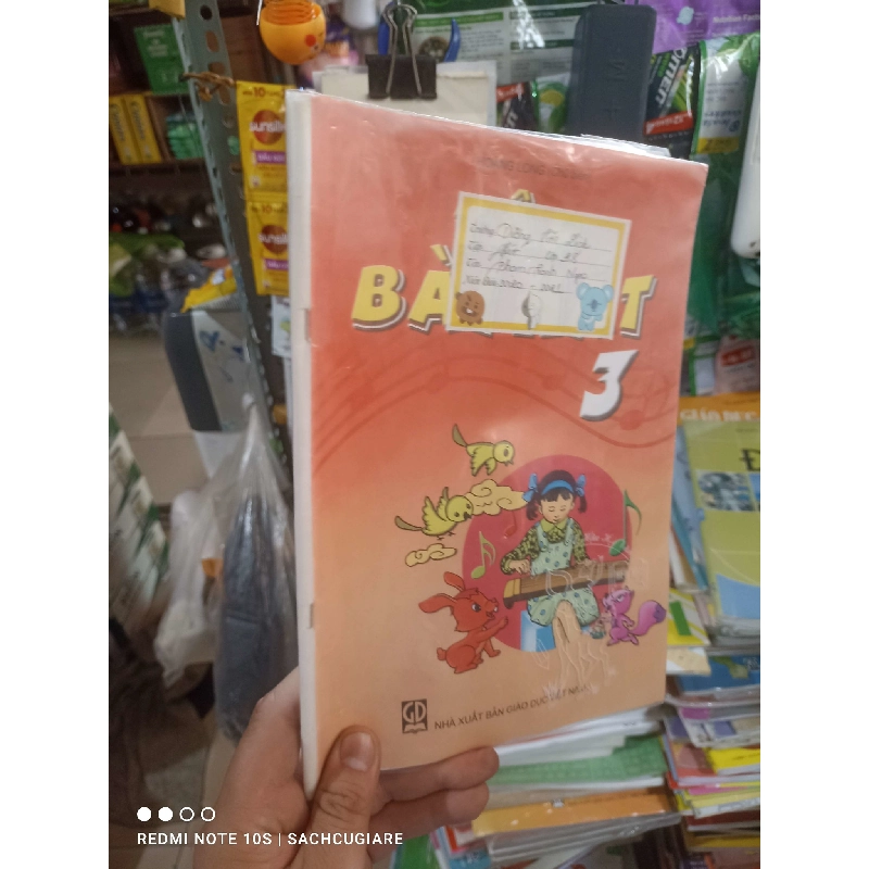 (TẶNG BOOKMARK) Tập bài hát 3 2020 mới 80% Giáo khoa RBK2702 952508