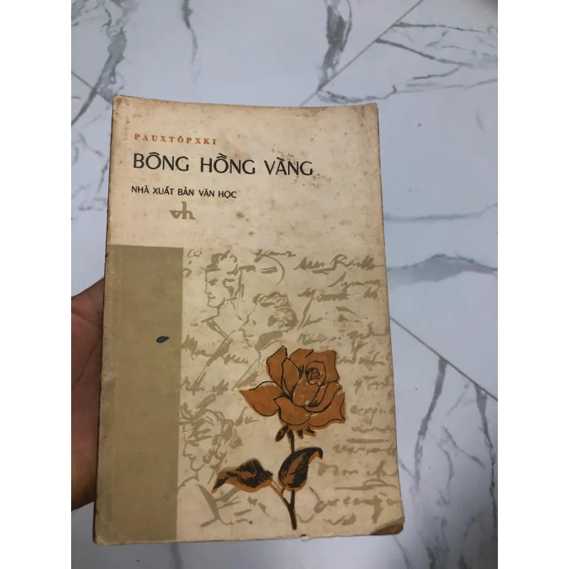 Bông Hồng Vàng (The Golden Rose) – Tác giả: PauxTốpXki (K. Paustovsky) 600321