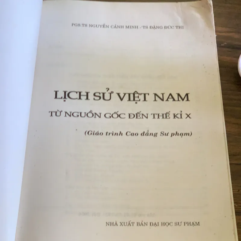 Lịch sử Việt Nam từ nguồn gốc đến thế kỉ X 557225