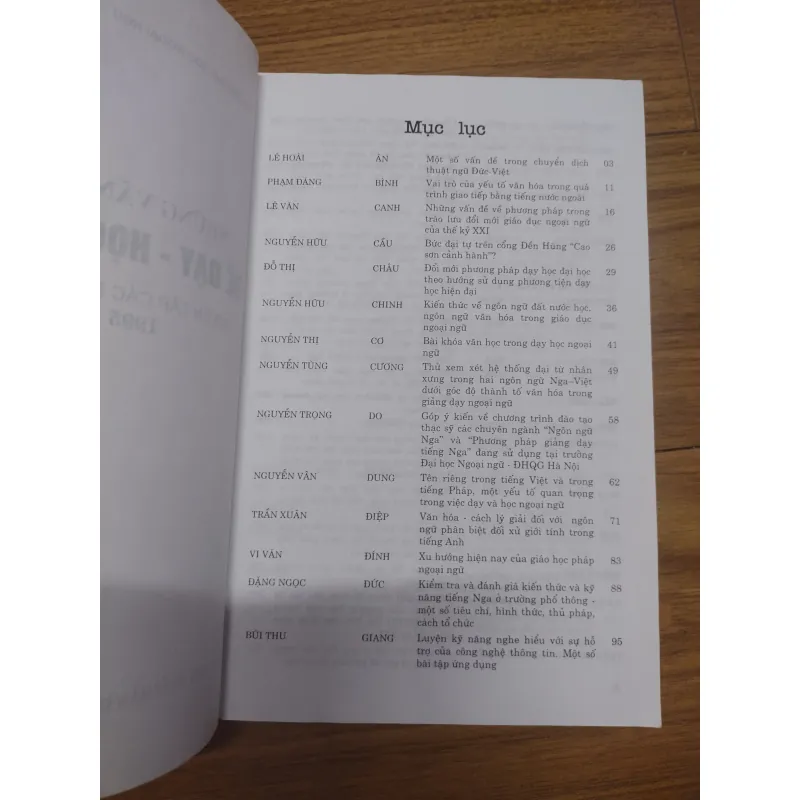 Sách: Những vấn đề cơ bản về dạy học ngoại ngữ - kỉ niệm 50 năm thành lập trường ĐH NN 729208