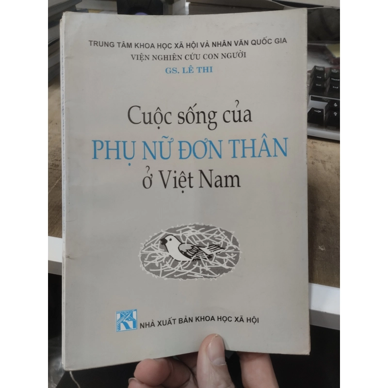 Cuộc sống của phụ nữ đơn thân ở Việt Nam 381464