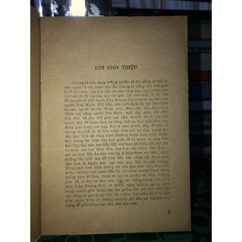 Bức tranh toàn cảnh  784604