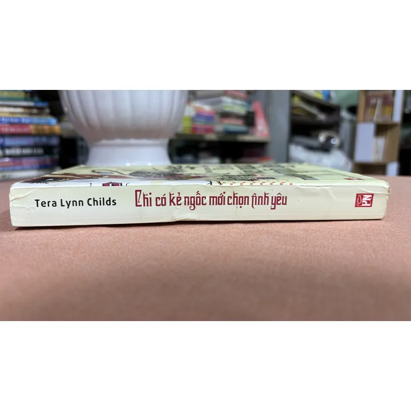 Chỉ có kẻ ngốc mới chọn tình yêu 🌊 695413