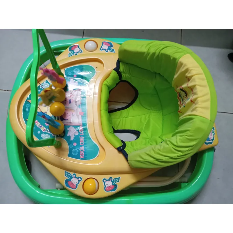 Xe tập đi kiểu truyền thống 597848