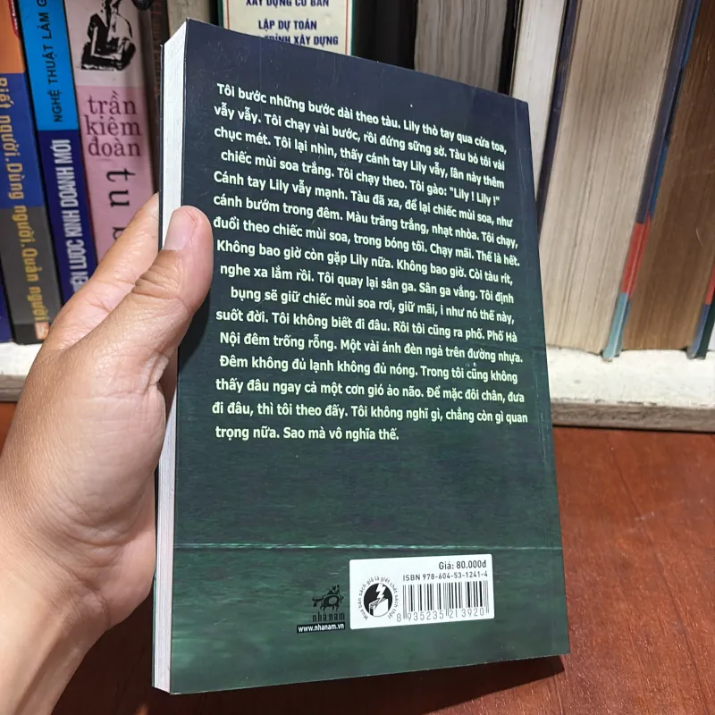 II Tiểu Thuyết: Những Ngã Tư Và Những Cột Đèn - Trần Dần - 2017 907631