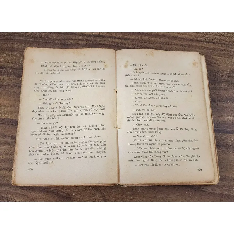 Tiểu thuyết của PIERRE REY - BÃI BIỂN CÂY CỌ (517 trang) 727198