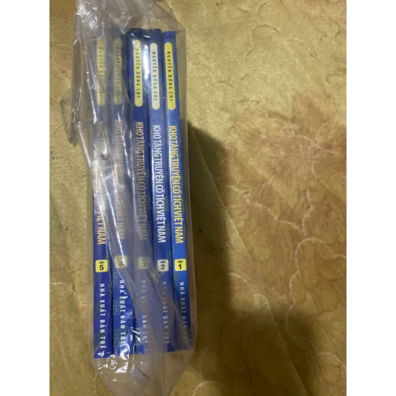 KHO TÀNG TRUYỆN CỔ TÍCH VIỆT NAM TRỌN BỘ 5 CUỐN 726941