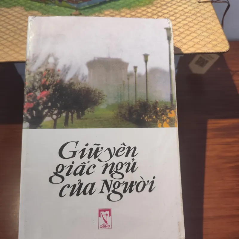 Giữ yên giấc ngủ của Người 562074