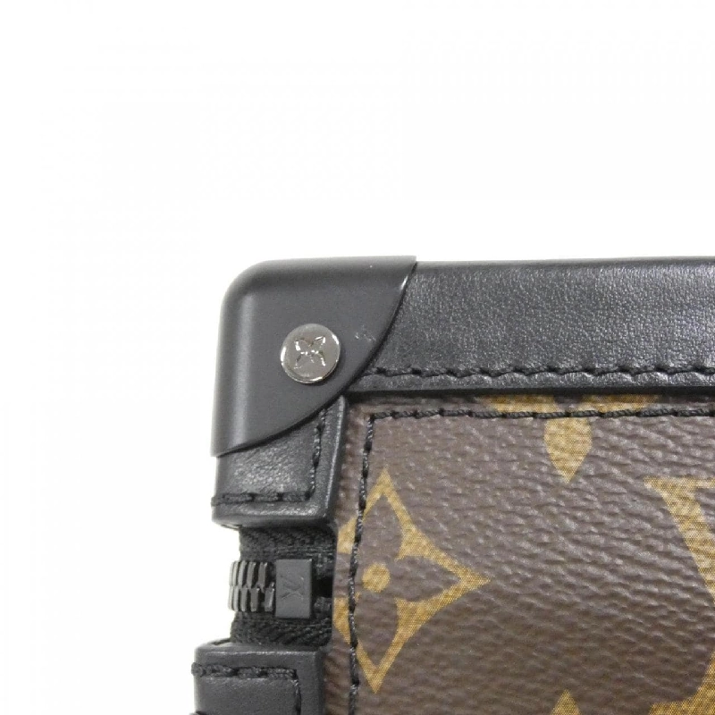 Túi xách mềm dọc Monogram Taffeta Louis Vuitton M45079 613476