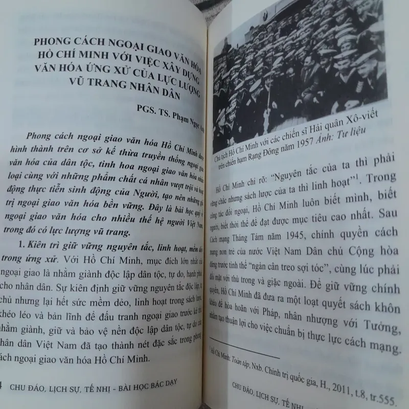 Bài học Bác dạy- Chu đáo, Lịch sự, Tế nhị. Phan T. Ánh Tuyết, Đặng T. Mai Anh tuyển chọn 715367