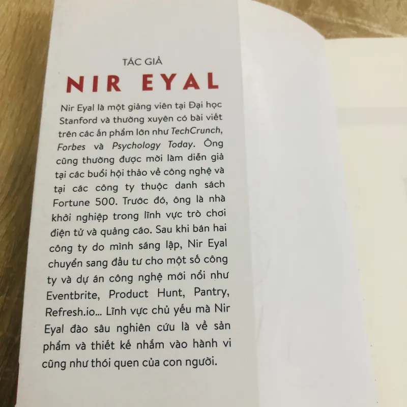 DẪN DẮT NGƯỜI DÙNG - Bốn bước để đưa sản phẩm đầu thị trường  1020258