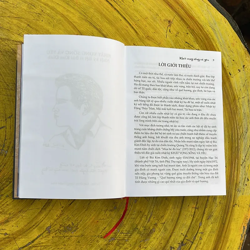 KHÁT VỌNG SỐNG VÀ YÊU- nhật ký liệt sỹ BÙI KIM ĐỈNH 711949