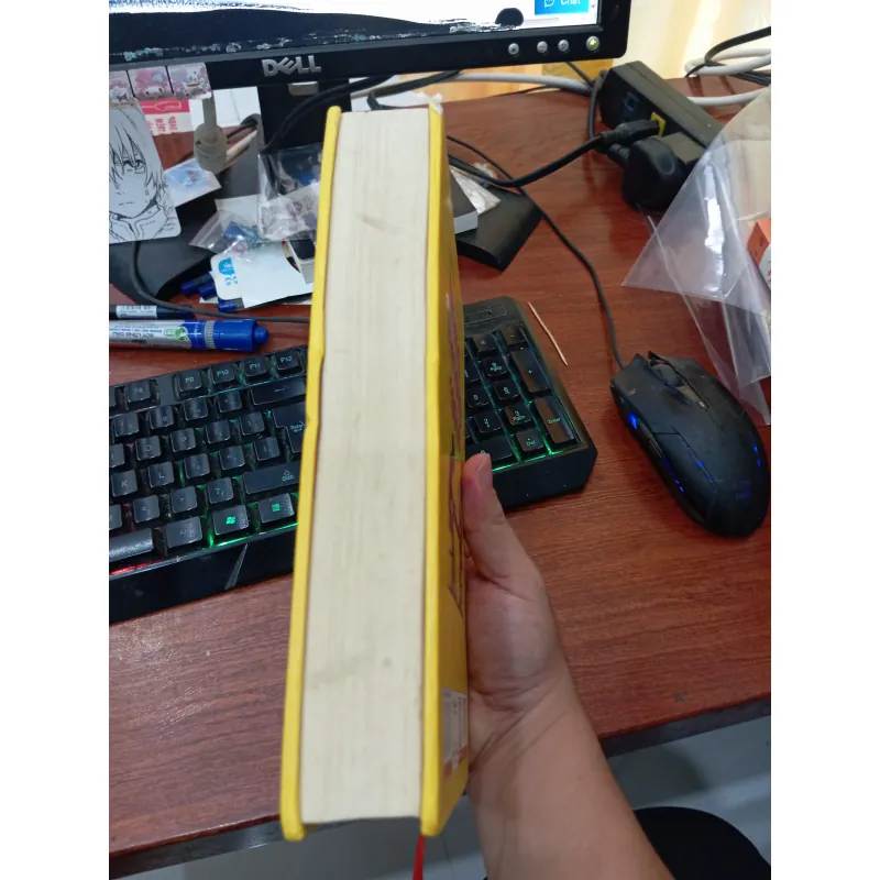Những tấm lòng cao cả _ Bìa cứng 1035545