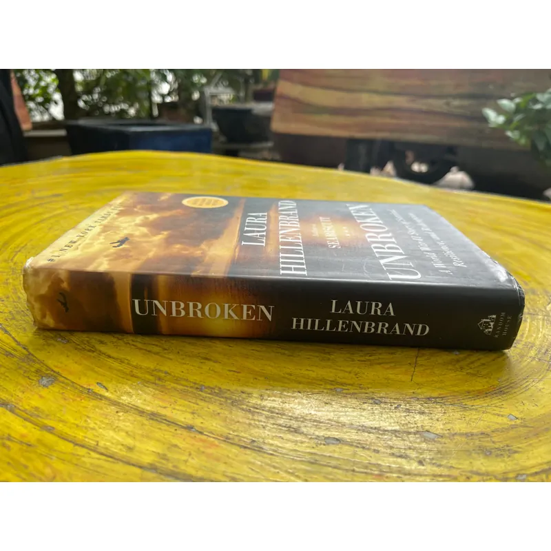 UNBROKEN- LAURA HILLENBRAND 556845