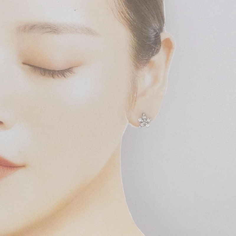 K18WG Bông tai kim cương 0.50CT - Hàng hiệu Chính hãng 870954