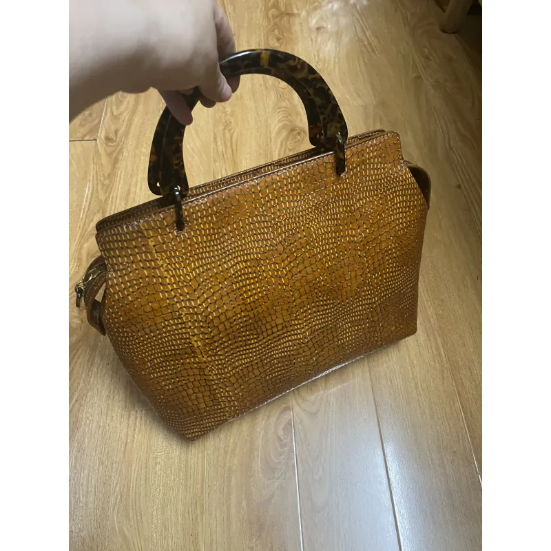 Túi nữ phom hộp da thật 2hand 976451