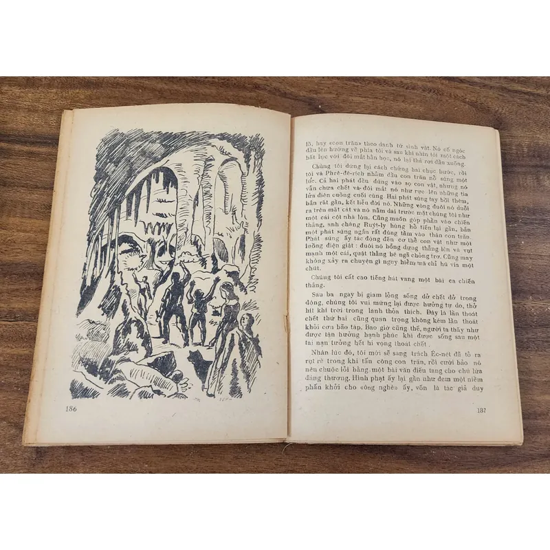 LỚN LÊN TRÊN ĐẢO VẮNG - tranh vẽ minh họa (NXB Kim Đồng 1986) 732102