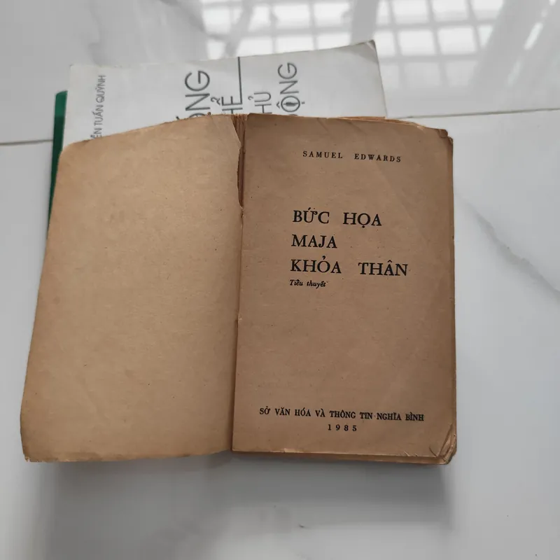 Bức họa Maja khỏa thân  575540