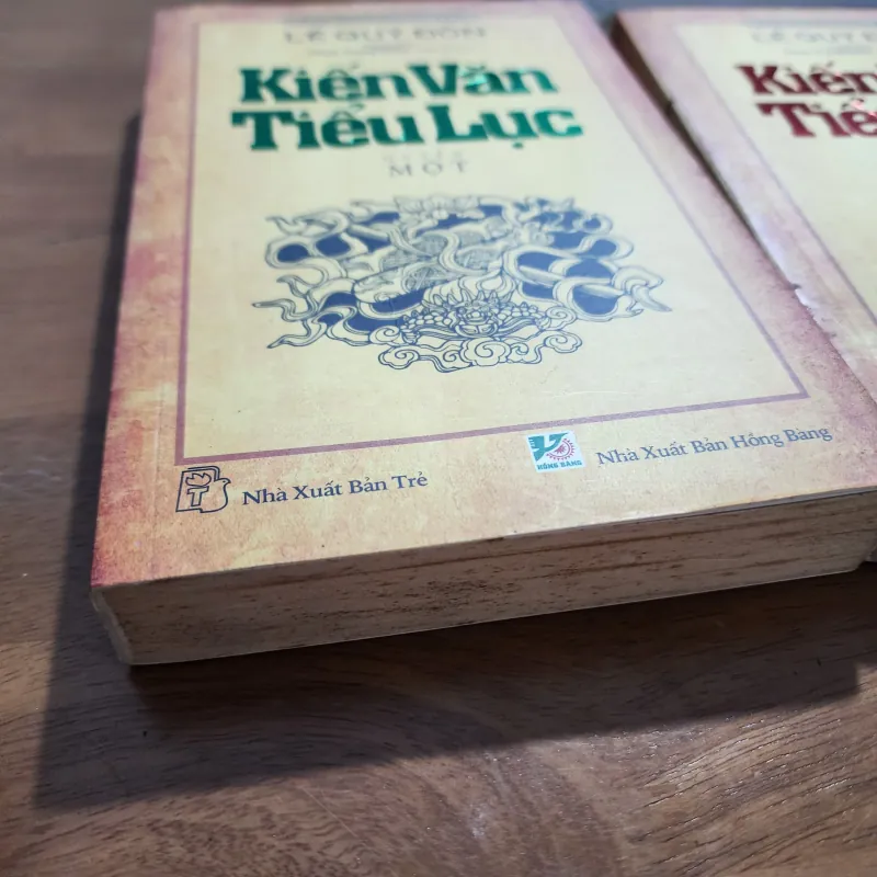 Kiến văn tiểu lục | Lê quý đôn | 2 tập 927330