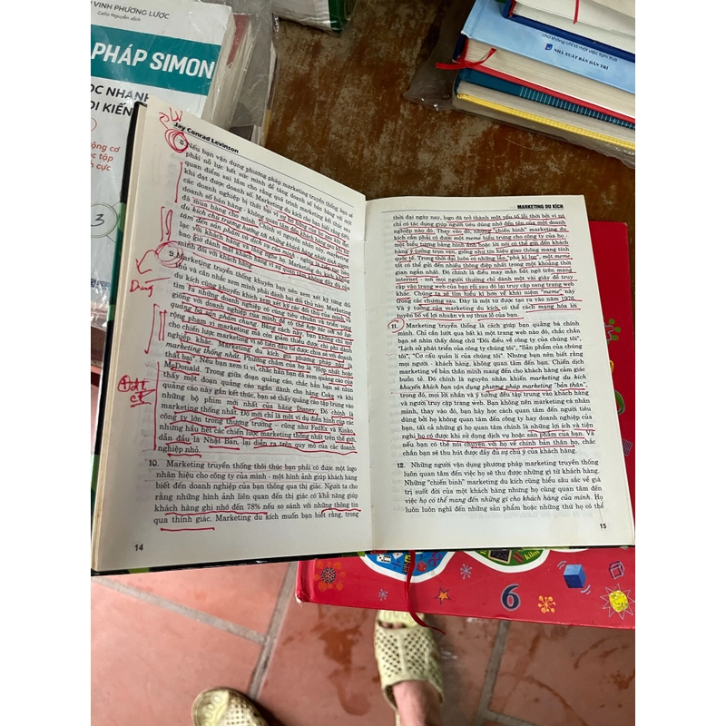 MARKETING DU KÍCH- Jay Cỏnad Levinson 536272