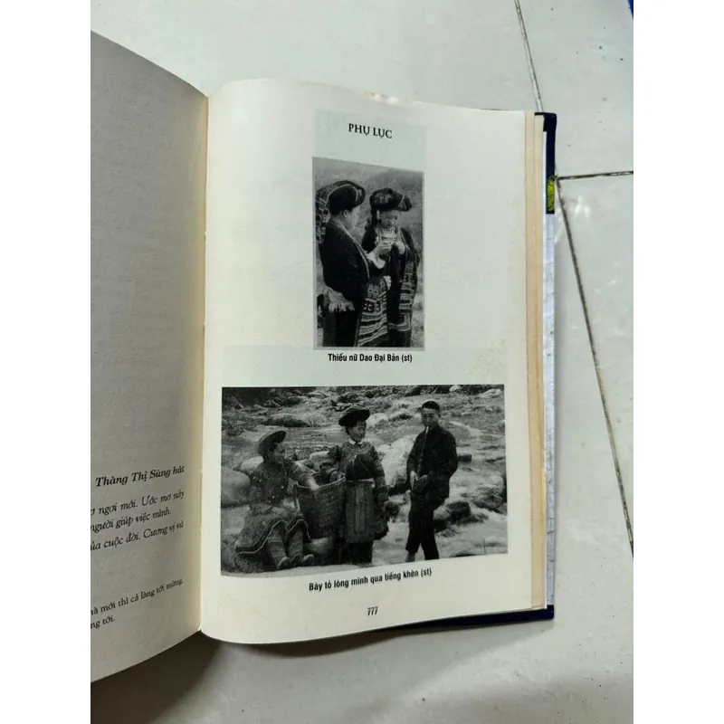 Văn hóa dân tộc ít người bìa cứng dày 699286