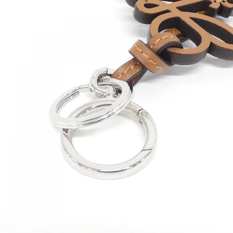 Loewe C621232X18 móc khóa túi 624336