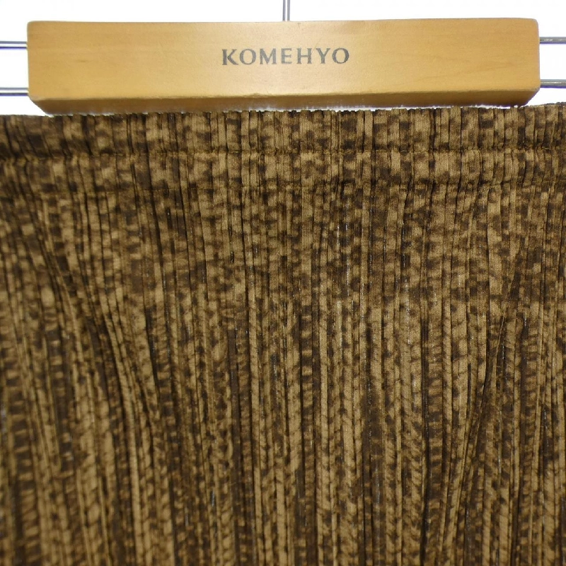 【Đối tượng phiếu giảm giá】Váy PLEATS PLEASE 652787