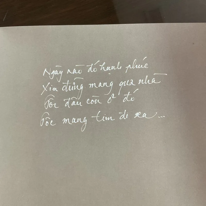 [TÌNH YÊU] Thương nhớ phải lựa kỹ người đáng yêu mới yêu - Nồng Nàn Phố 722830