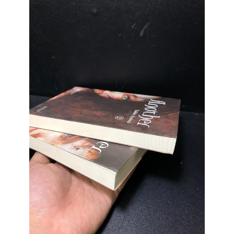 Bộ 2 cuốn Another (tập 1 + tập 2) năm 2020 mới 80% bẩn bìa HCM1711 912650