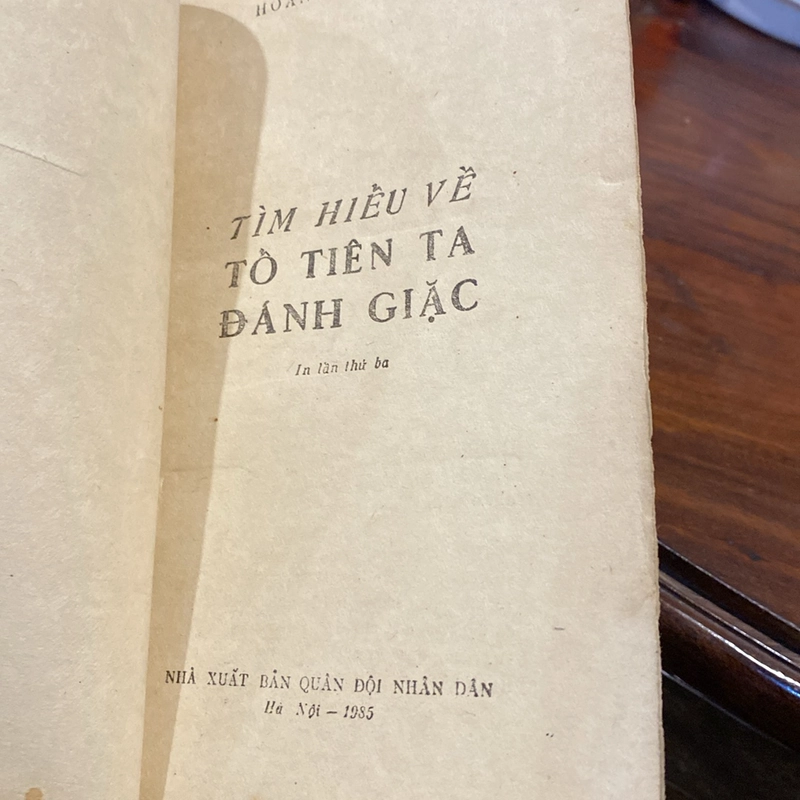 TÌM HIỂU VỀ TỔ TIÊN TA ĐÁNH GIẶC (XB 1985) 502462
