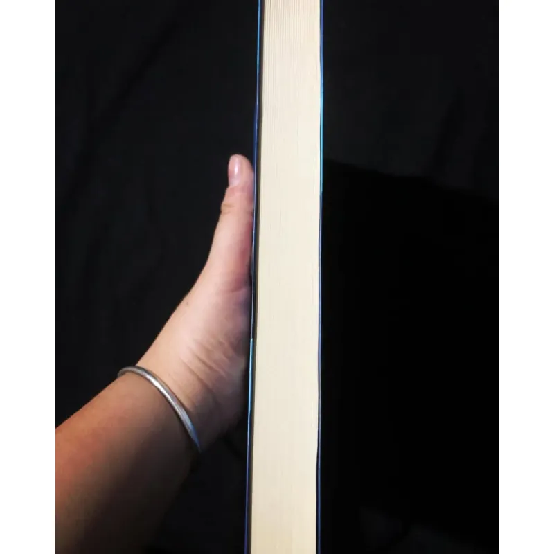 Nắm Bàn Tay Lạnh Giá - Robert Aickman 759106