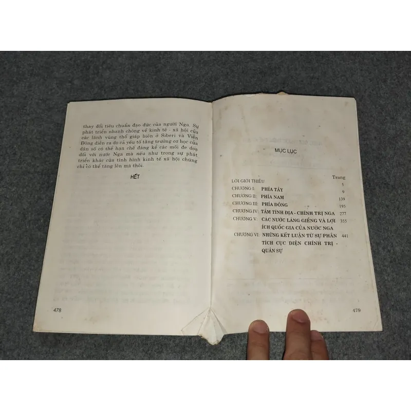 NƯỚC NGA TRƯỚC THỀM THẾ KỶ XXI 701076