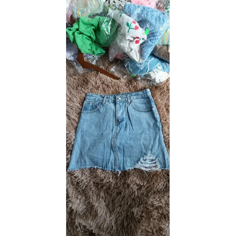 Chân váy size M 972802