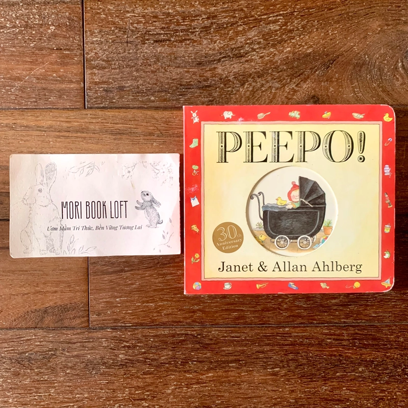 Sách ngoại văn Peepo! – Sách đục lỗ, Used, Board Book 540726