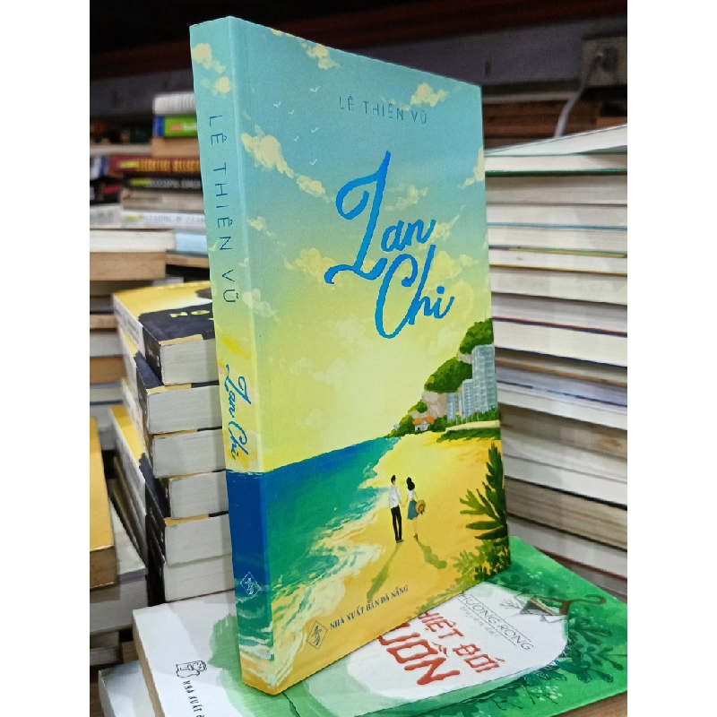 Lan Chi - Lê Thiên Vũ 465444