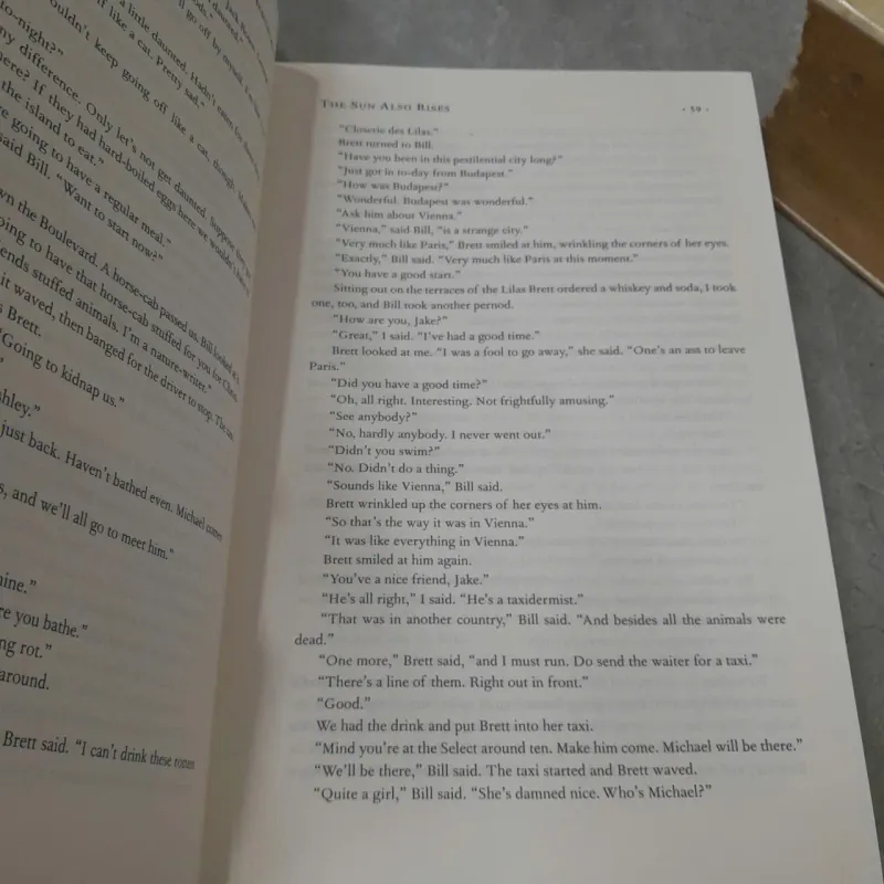 ERNEST HEMINGWAY 589614