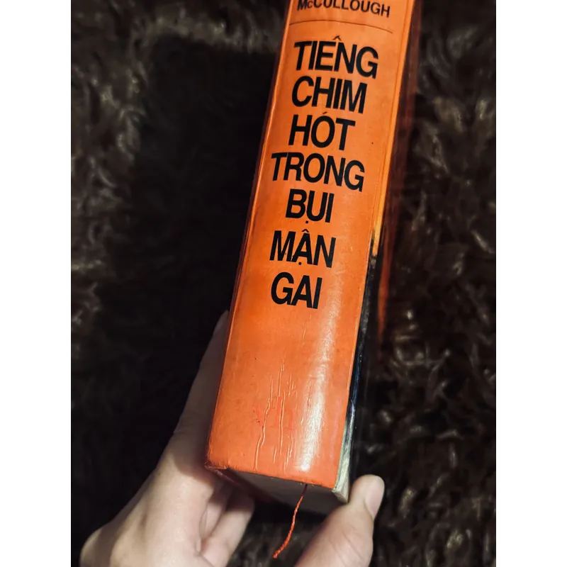 Tiếng chim hót trong bụi mận gai 716807