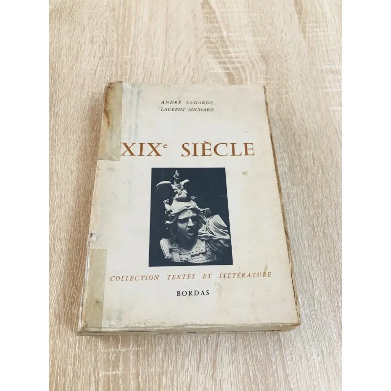 Sách văn học Pháp xưa – tuyển tập tác giả lớn thế kỷ XIX XIXe Siècle – Les Grands Auteurs 971723