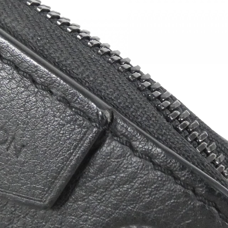 Túi xách vai Louis Vuitton Monogram Shadow Lace-up Pouch M12601 - Hàng hiệu Chính hãng 803110