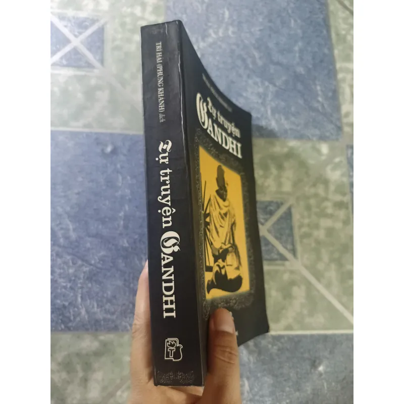 Tự truyện Gandhi 928663