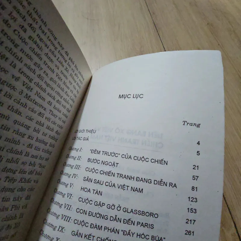 Liên Bang Xô Viết Và Chiến Tranh Việt Nam - ILYA V.GAIDUK 972235