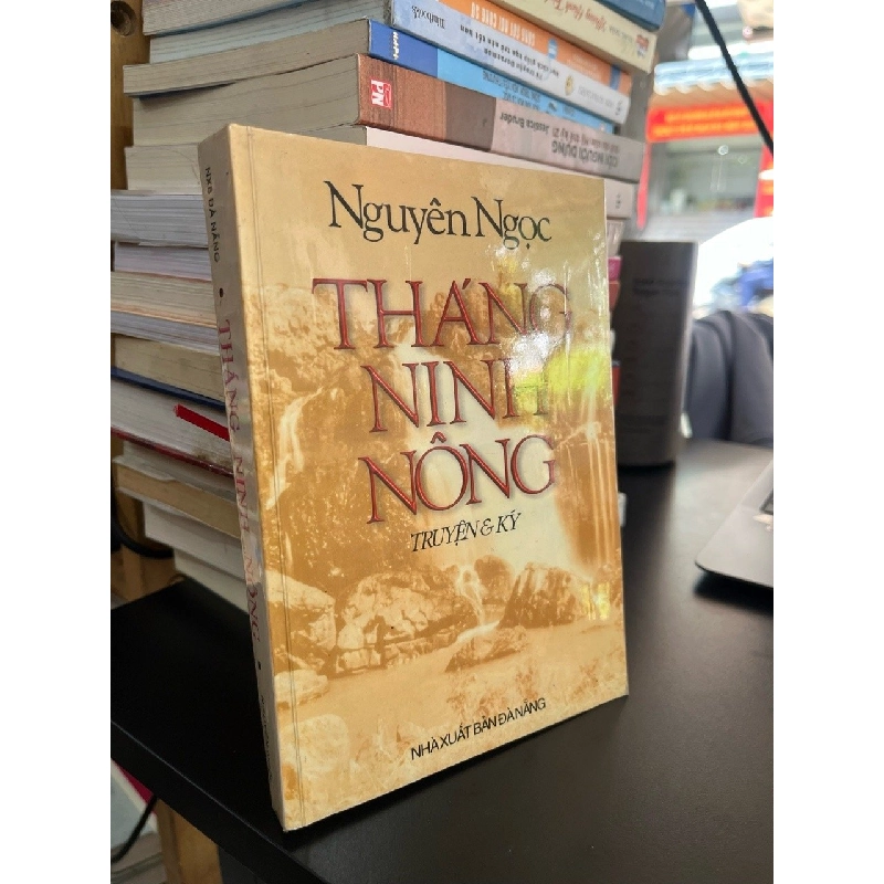 Tháng ninh nông - Nguyên Ngọc 532351